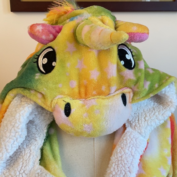 Kids Fuzzy Bath Robe - Picture 3 of 8